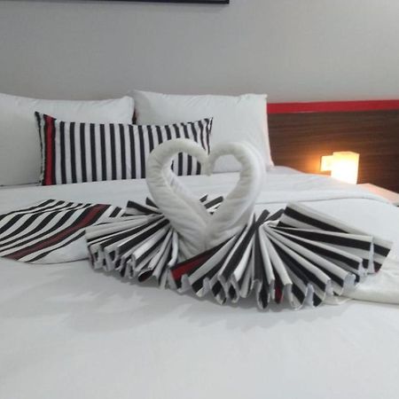 Hi Hotel Senen 자카르타 외부 사진